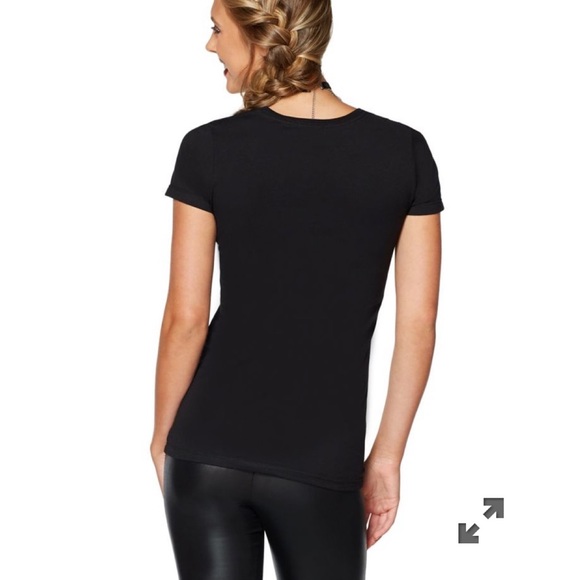 Disney Hocus Pocus graphic tee - Picture 10 of 10